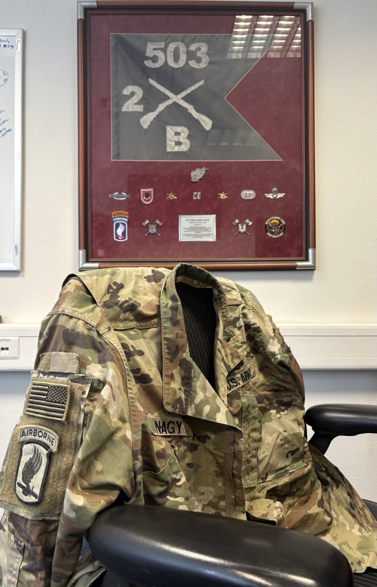 jbyerly81's tweet card. Representing the Uniform, Even When It’s Not On - From the Green Notebook