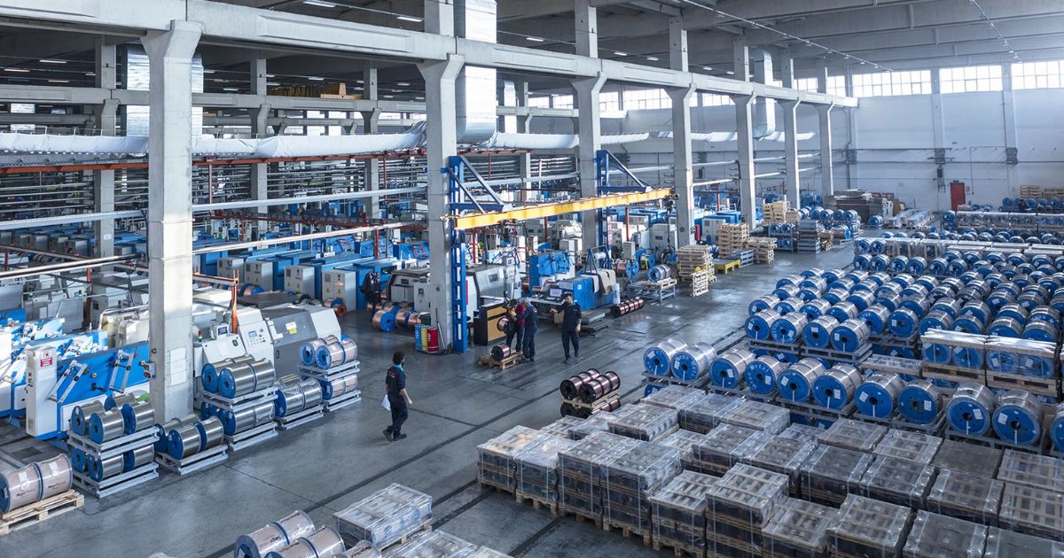 finans_anlik's tweet card. Mega Metal hisse geri alımı hakkında KAP'a açıklama yaptı.