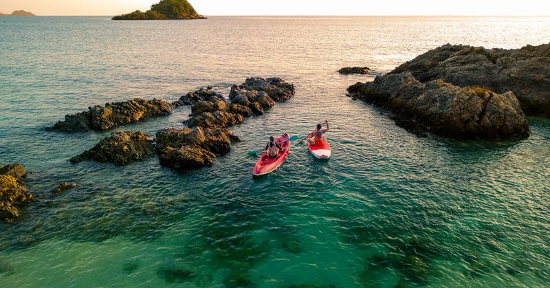 Tweet card summary image