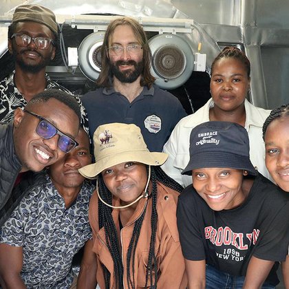 Tweet card summary image