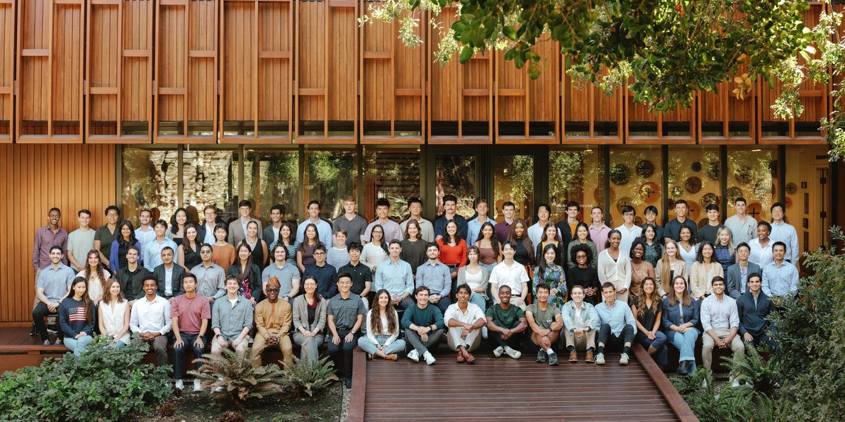 KnightHennessy's tweet card. 2024 Cohort