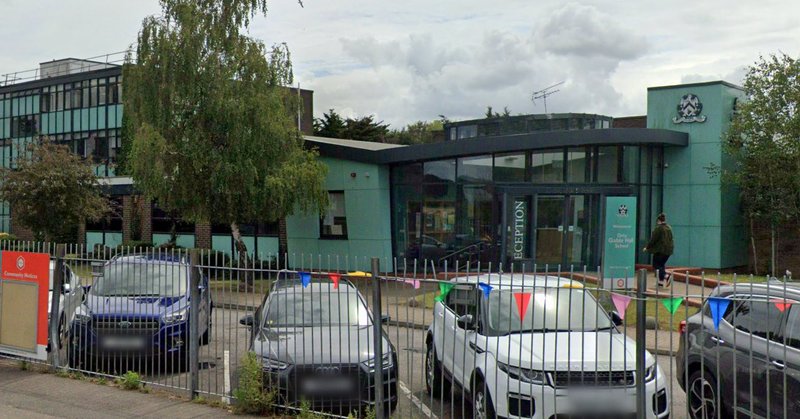 Tweet card summary image