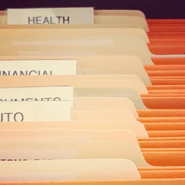 declutterDeb's tweet card. Debra Siegel Organizer (@declutterdeb) • Instagram photo