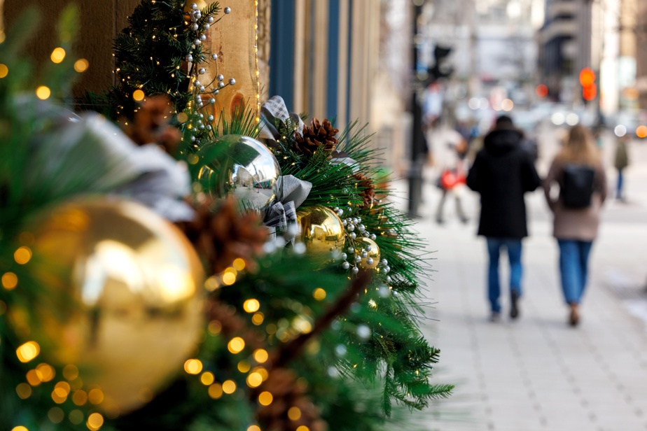 jf_spatial's tweet card. Les Québécois vont surveiller de plus près leurs dépenses que les autres Canadiens durant les Fêtes.