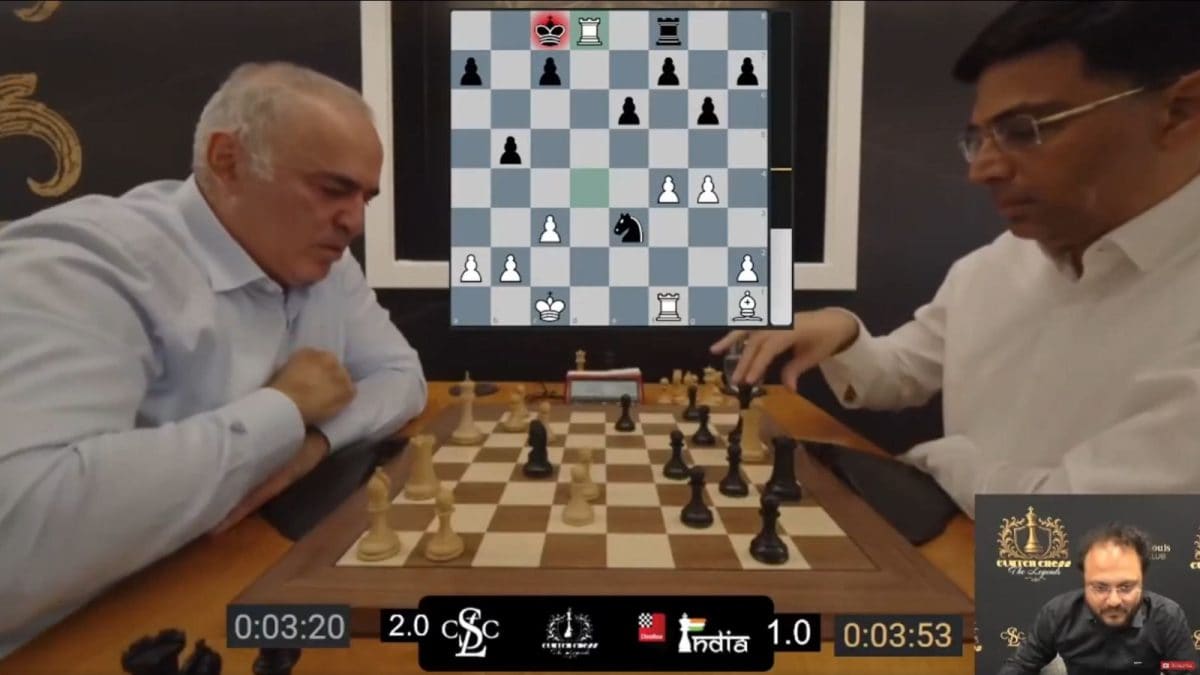 CNNnews18's tweet card. Garry Kasparov and Viswanathan Anand face off at Clutch Chess: Legends in Saint Louis Chess Club, with Kasparov's pre-move going viral.