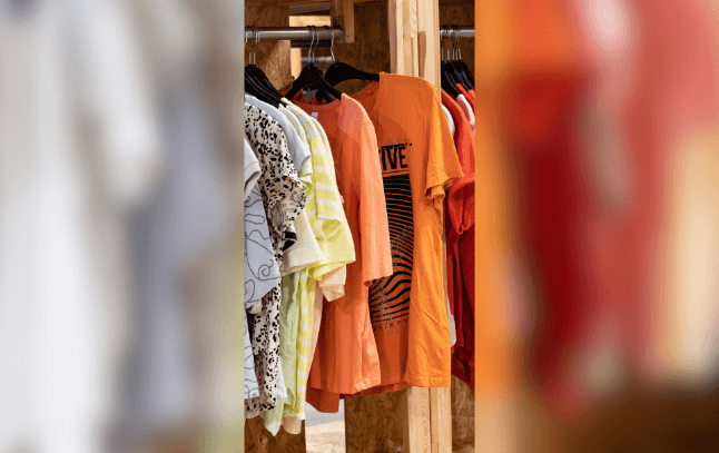 HWillert's tweet card. Avec la validation de la Commission européenne, l’éco-score textile lève l’une des dernières barrières avant son déploiement durant l’été.