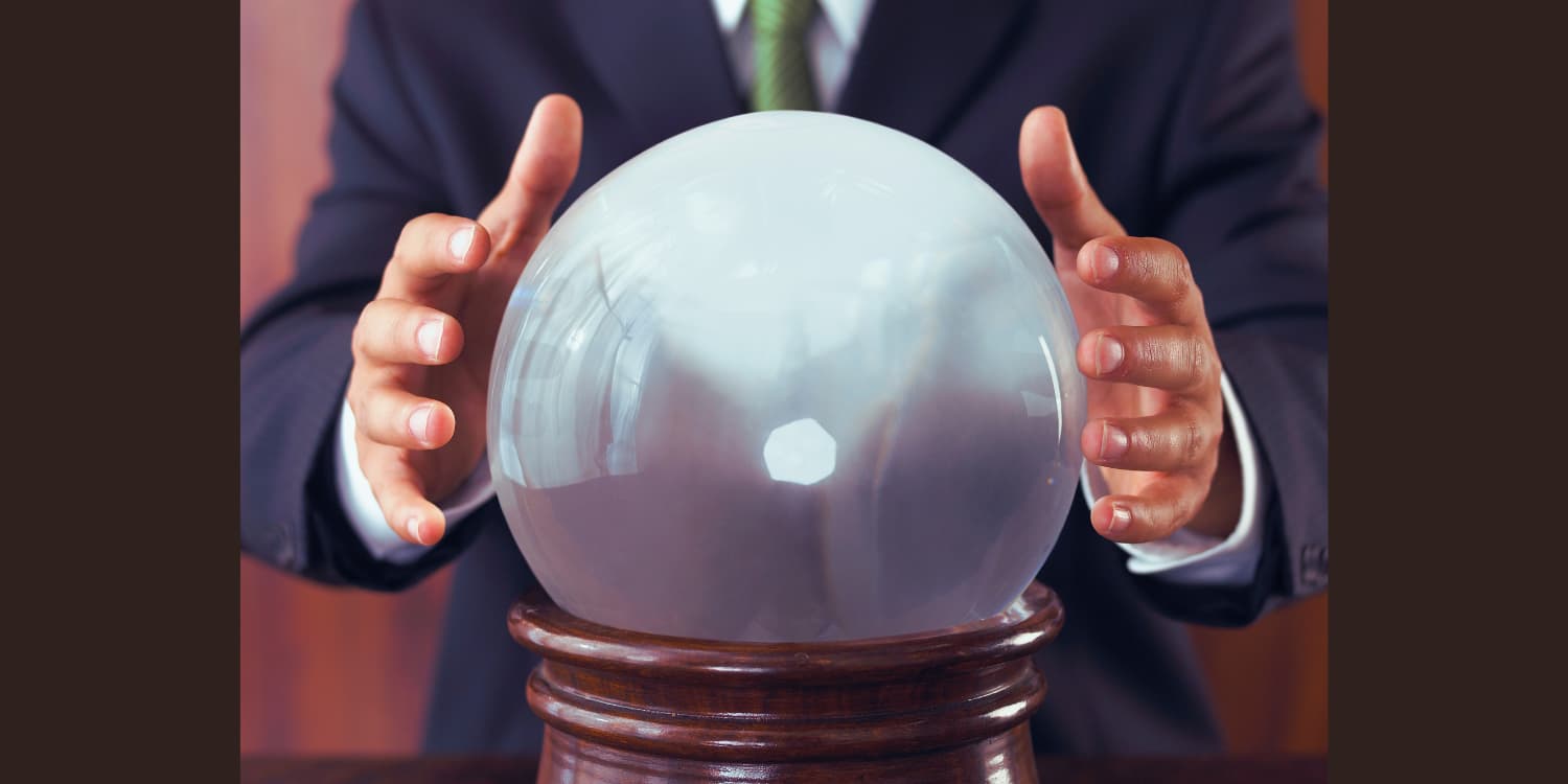 ConnectionModel's tweet card. How do you separate the buyers from the non-buyers and predict who’s a quality lead?  AI is changing how businesses can qualify leads. 