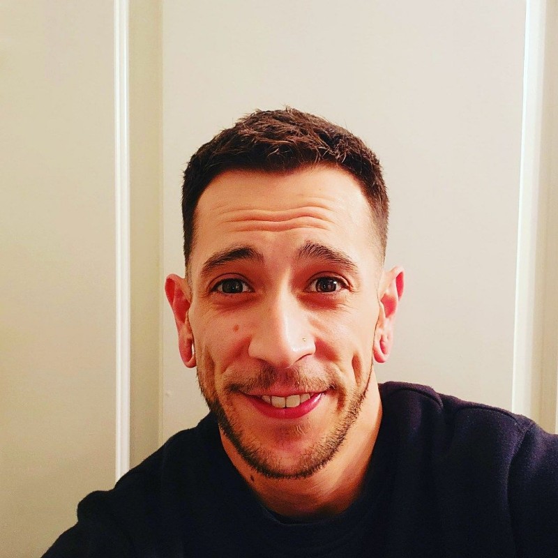 Den5280Tru's tweet card. Justin is on Snapchat!