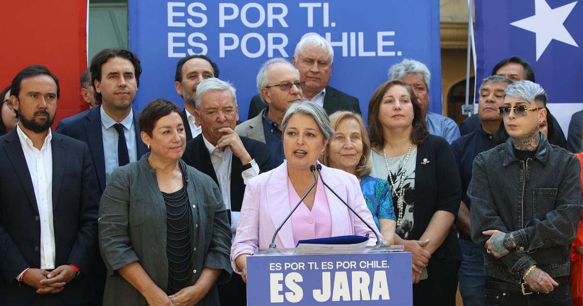 latercera's tweet card. Ricardo Díaz, Rodrigo Mundaca, Óscar Crisóstomo y Jorge Flies fueron presentados esta jornada como "la voz" de la candidata del oficialismo en sus respectivos territorios.