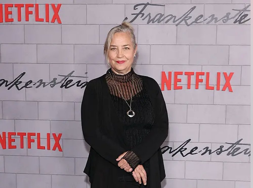 OwenFilmCritic's tweet card. Interview with "Frankenstein" Production Designer Tamara Deverell