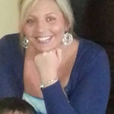 DesignerME's tweet card. Mary Evans (@designermary) • Instagram photo