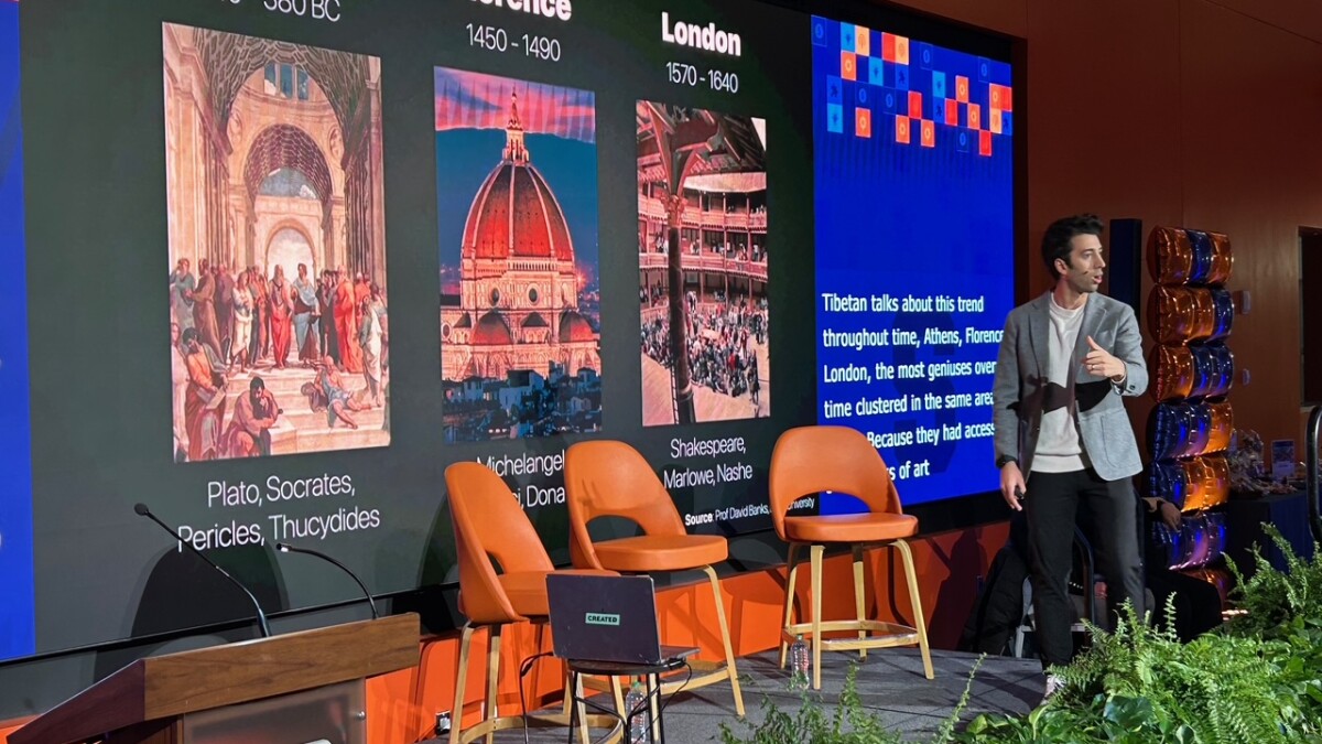 mattadavison's tweet card. Syracuse University is launching a new Center for the Creator Economy, aimed at preparing students to succeed in the fast-growing world of digital content creation.