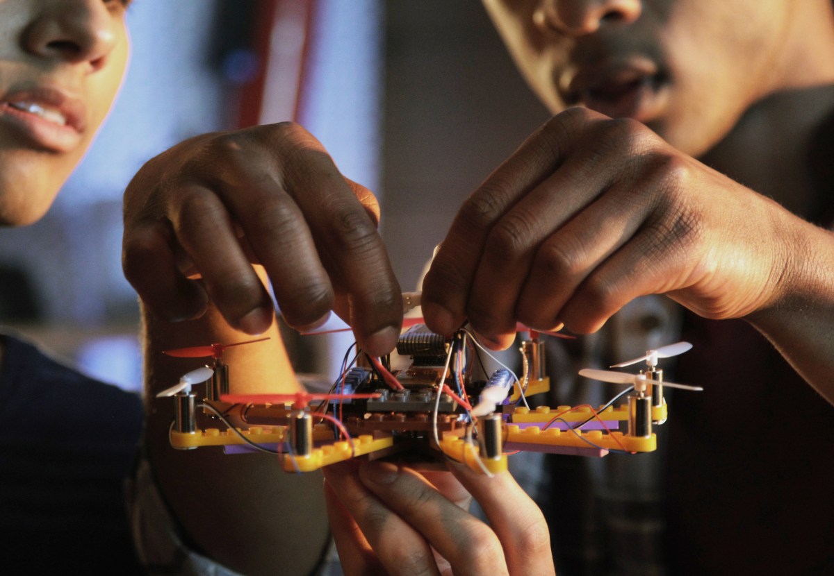 EduTechTim's tweet card. A company called Flybrix is putting legos on the wing. The San Francisco startup today began selling build-a-drone kits for kids age 14 and up comprised