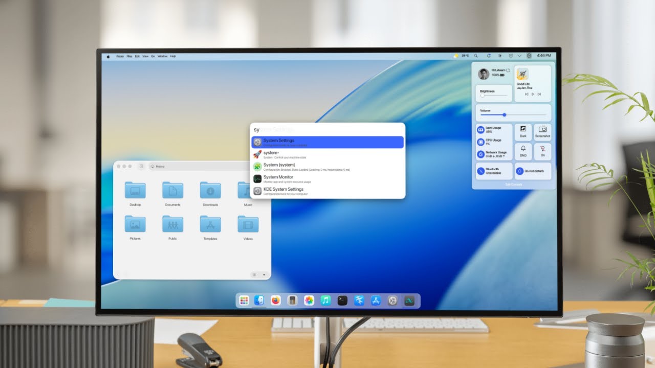 LinuxScoop's tweet card. FINAL RESULT - CUSTOMIZE KDE PLASMA 6 LOOK LIKE MACOS - VERSION 3.0