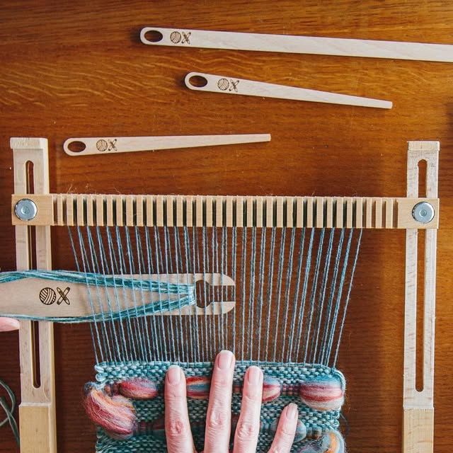 CSaboDesigns's tweet card. Cassandra Sabo Designs | Textile Designer | Weaver | Educator (@csabodesigns) • Instagram photo