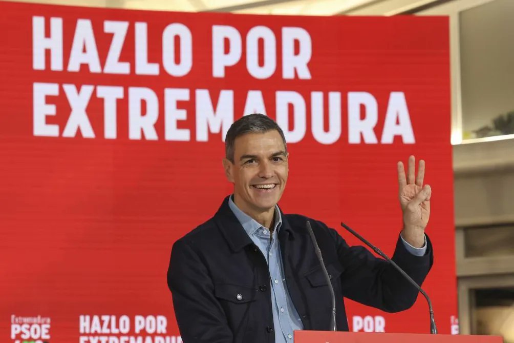 elmundoes's tweet card. El ex tesorero de Bancal de Rosas, Pedro Luis Egea, ha explicado ante la comisión del Senado que investiga el caso Koldo, que esa asociación se creó para financiar la...