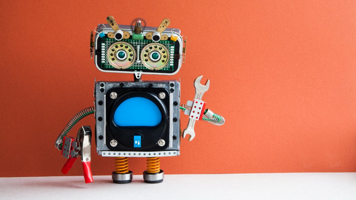 heiseonline's tweet card. Schon vor ChatGPT setzten immer mehr Redaktionen auf Wetter- und Finanzberichte aus der Maschine. Bundestagsforscher drängen auf eine Kennzeichnung.