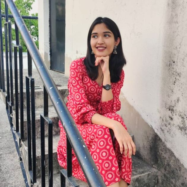 MyAnandaBazar's tweet card. আইসিএসই-তে এ রাজ্য থেকে ছাত্রীদের পাশের হার ৯৯.০৪ শতাংশ।