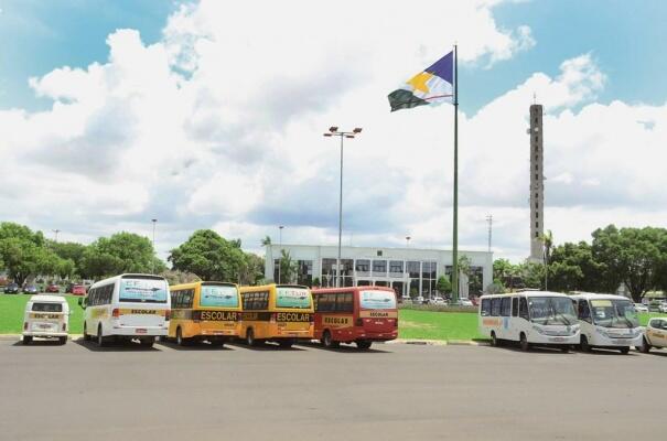 RoraimaNaRede's tweet card. Empresários que reivindicavam pagamentos para voltarem ao trabalho entraram em acordo na manhã de ontem com a Seed