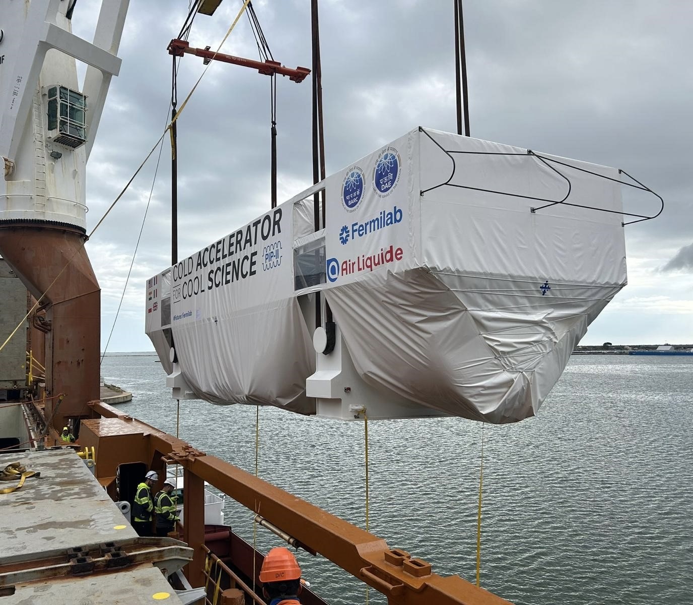 Fermilab's tweet card. The coldbox, a vital piece of Fermilab’s new linear accelerator, is on a two-month voyage from France to its new home in Batavia, Illinois. It will be at the heart of the cryogenic system for the...