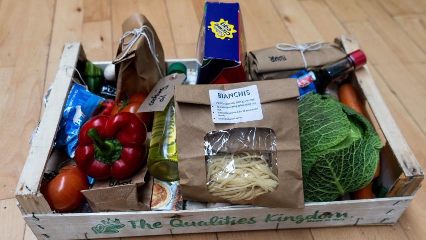 MaziProject's tweet card. Tackling food insecurity for care leavers, young asylum seekers and youth recovering from homelessness.