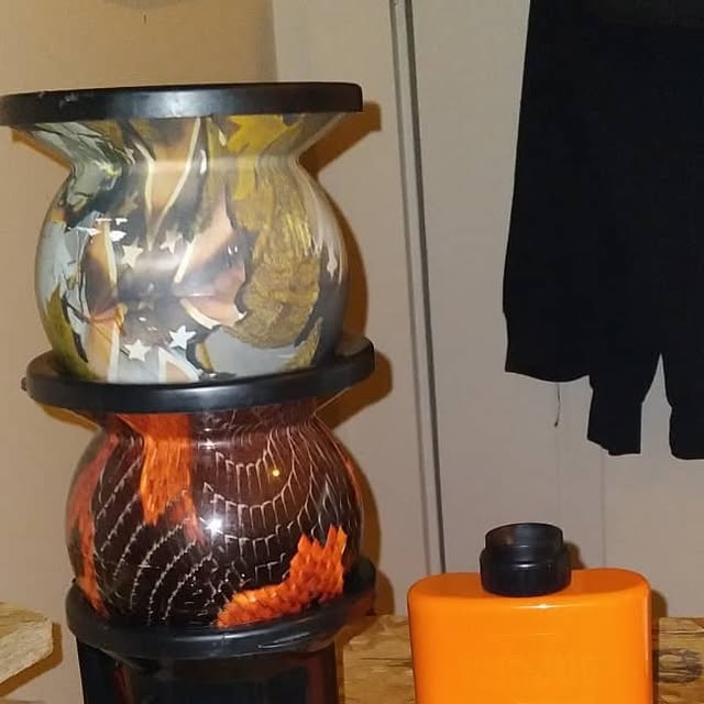 lippacker1axl's tweet card. @lippacker1_axl • Instagram photo