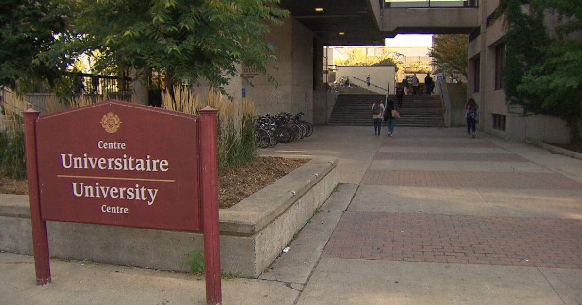 ctvottawa's tweet card. The University of Ottawa is offering to cover full tuition fees for Indigenous students who are members of the Algonquin community.