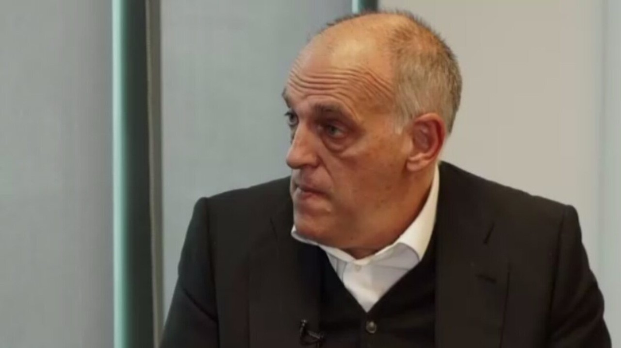 geglobo's tweet card. Presidente da LaLiga concede entrevista exclusiva ao ge sobre episódios contra o jogador: " Há insultos racistas determinados a insultar Vinicius? Sem dúvida"