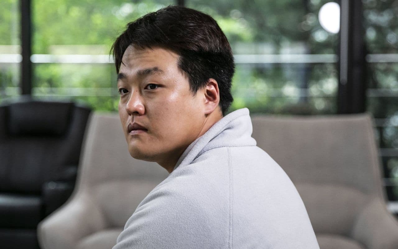 tier10k's tweet card. Južnokorejski državljanin Kvon Do-Huing, poznatiji kao Do Kvon, ,,kralj kriptovaluta" i jedan od najpoznatijih bjegunaca svijeta, uhapšen je danas u Podgorici p