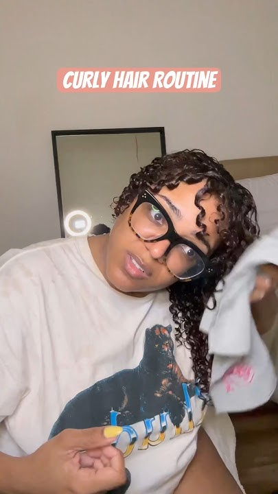 KianaFlorentino's tweet card. Curly Hair Routine 💖 #curlyhair #curlyroutine #bouncecurl #pattern...