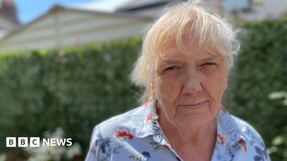 nicola_hawkins's tweet card. A BBC News investigation reveals multiple complaints about charges imposed by a major freeholder.