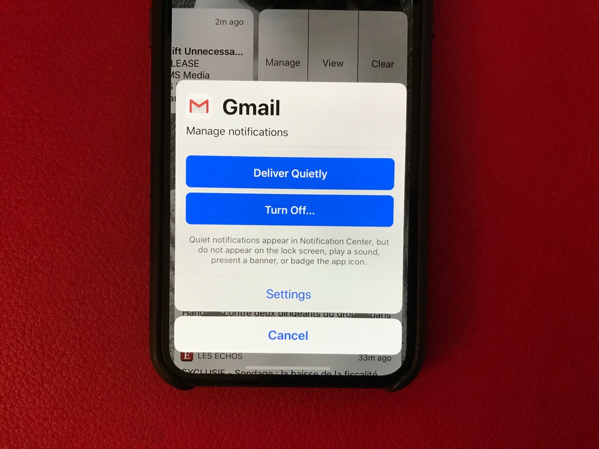 ThaiTech's tweet card. iOS 12 is finally here. And the update is packed with many improvements. In particular, Apple has tucked away many little features that you won’t see