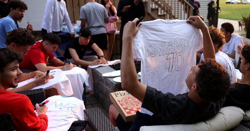 Tweet card summary image