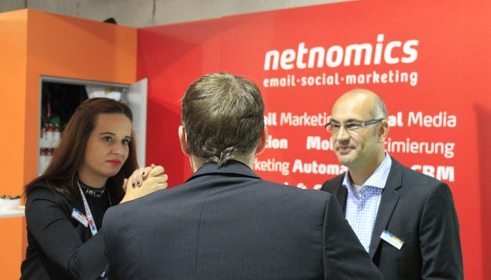 OnlineMarktn_de's tweet card. Auf der dmexco 2016 zeigt netnomics, spezialisiert auf Email Marketing und Social Media, wie Marketing Cloud Lösungen und Data Driven Marketing zum Umdenken führen.