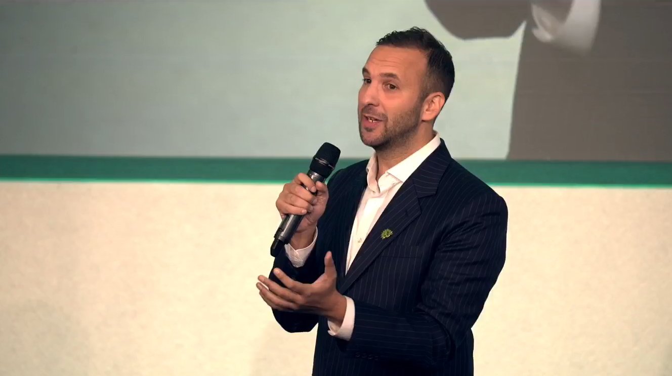 chrisjarvisdiy's tweet card. 'The Labour Party as a party of change is beyond dead'