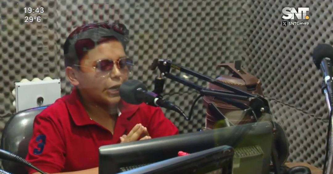 sntparaguay's tweet card. A sus 12 años, Brian deslumbra con su voz y carisma, ganándose el cariño del público