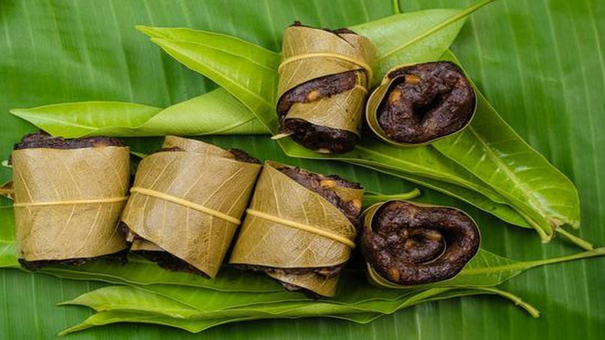 BridgingV's tweet card. While e-commerce giants are being pulled up for using excessive plastic, small inspiring initiatives are springing up across the country offering elegant, yet practical, eco-friendly packaging