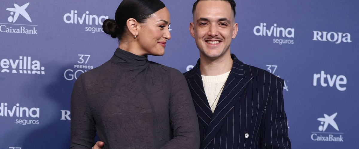 El_Plural's tweet card. Bebé en camino: la novia de C. Tangana confirma su embarazo en redes sociales