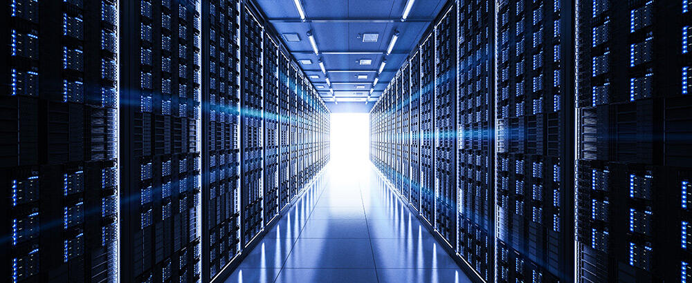 NTTPC_Official's tweet card. 生成AI/LLMなどの技術を用いたシステムを構築・運用する際に使用する「GPUサーバー」は、従来よりも大きな消費電力量を供給できる「高電力データセンター」に設置する必要があります。今回は高電力データセンターの選び方について紹介します。