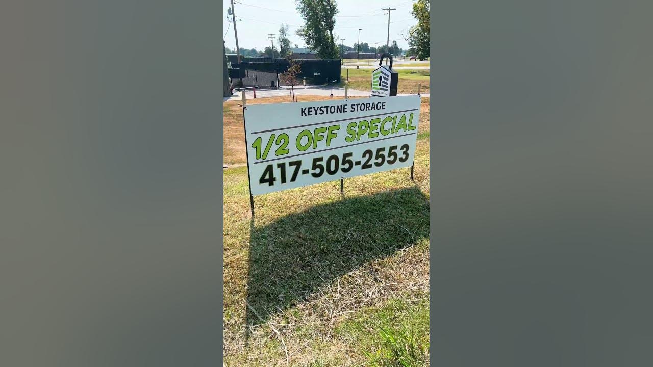 Keystonemo's tweet card. 1/2 off sign video