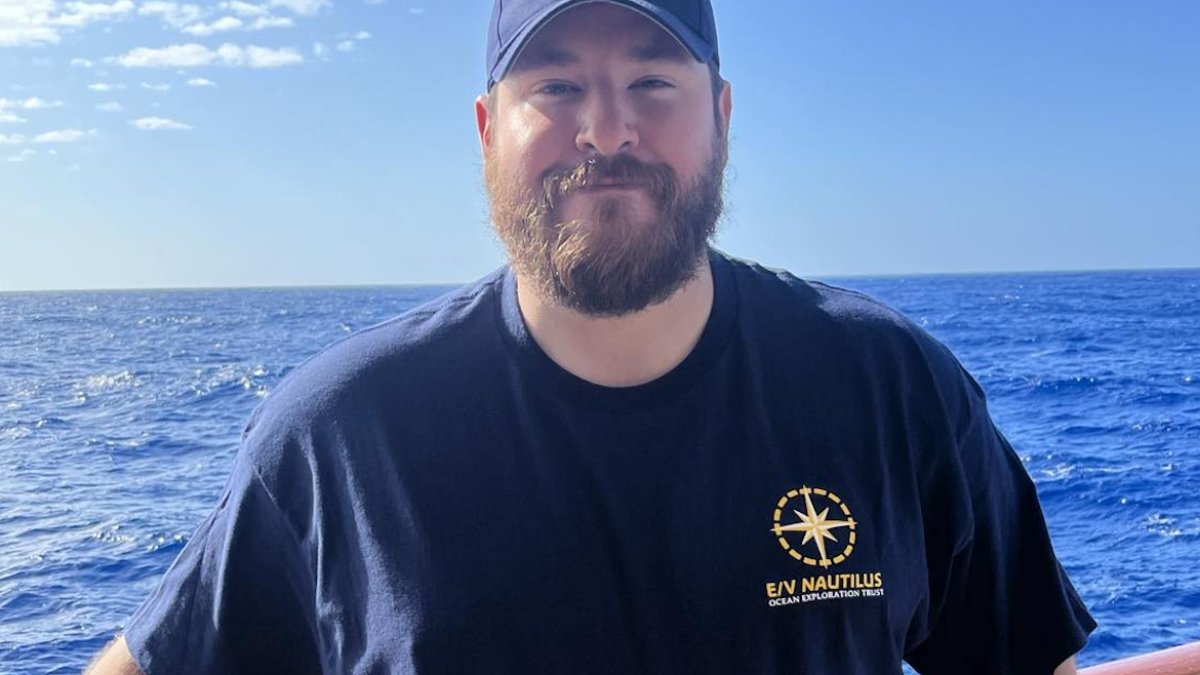 EVNautilus's tweet card. OET proudly welcomes Jose Cisneros to the Corps of Exploration as part of the Science & Engineering Internship Program. This internship program supports community college, undergraduate, and graduate...