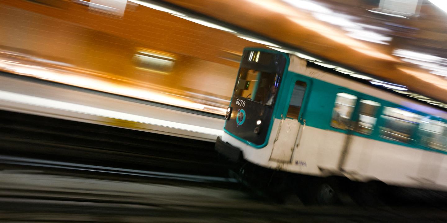 lemondefr's tweet card. Le ministre délégué aux transports assure que « tous les spectateurs » des Jeux pourront se rendre sur les sites en transport en commun. Le préfet de la région Ile-de-France estime que ce ne sera le...