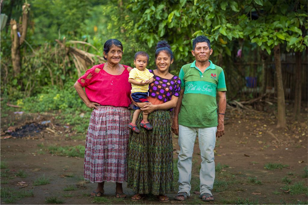 rebelCoderRU's tweet card. Help fight hunger by donating to families who need it the most. Join ShareTheMeal — part of the UN World Food Programme — now.