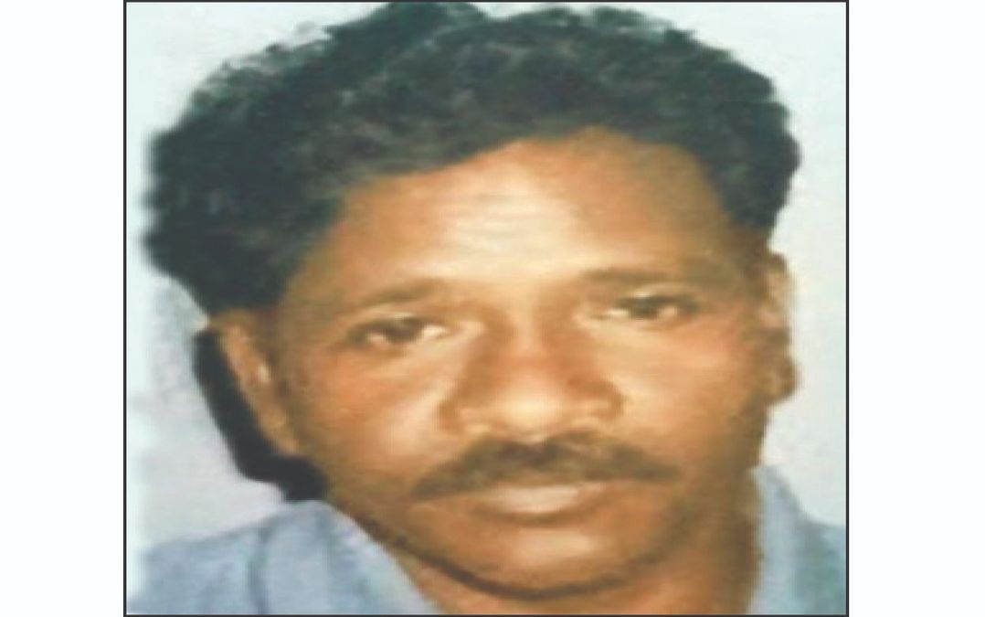 sambad_odisha's tweet card. Categories : Latest | Leading | ରାଜ୍ୟ ଦେଶରେ ନକ୍ସଲବାଦ ବିରୋଧରେ ଏକପ୍ରକାର ଶେଷଯୁଦ୍ଧ ଚାଲିଛି କହିଲେ ଅତ୍ୟୁକ୍ତି ହେବନାହିଁ। ଛତିଶଗଡ଼ ଓ ଆନ୍ଧ୍ରପ୍ରଦେଶରେ ସୁରକ୍ଷାବଳଙ୍କ ନିରନ୍ତର ଅଭିଯାନ ଯୋଗୁ ସେଠାରେ ମାଓଗଡ଼ ଭୁଶୁଡ଼ି ଯାଇଛି।