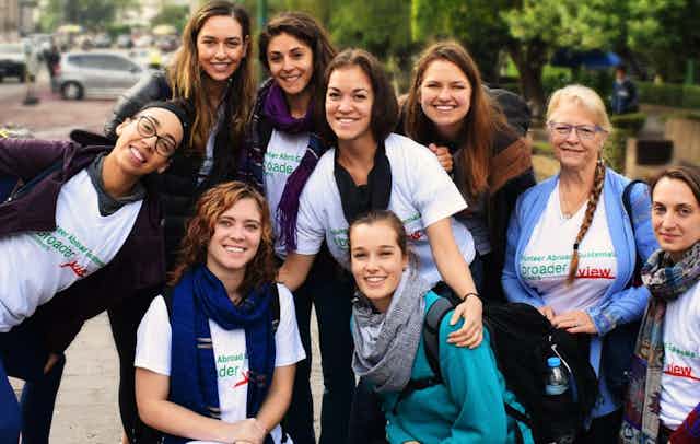 deeznutshagotef's tweet card. Volunteer abroad ✈ offering volunteer overseas and volunteer trips for anyone who wants to be Volunteer, our program is a USA Non-Profit Organization