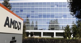 PortmanPartners's tweet card. SDxCentral CEO Matt Palmer speaks with AMD CVP Soni Jiandani about the networking challenges, AI and DPUs.