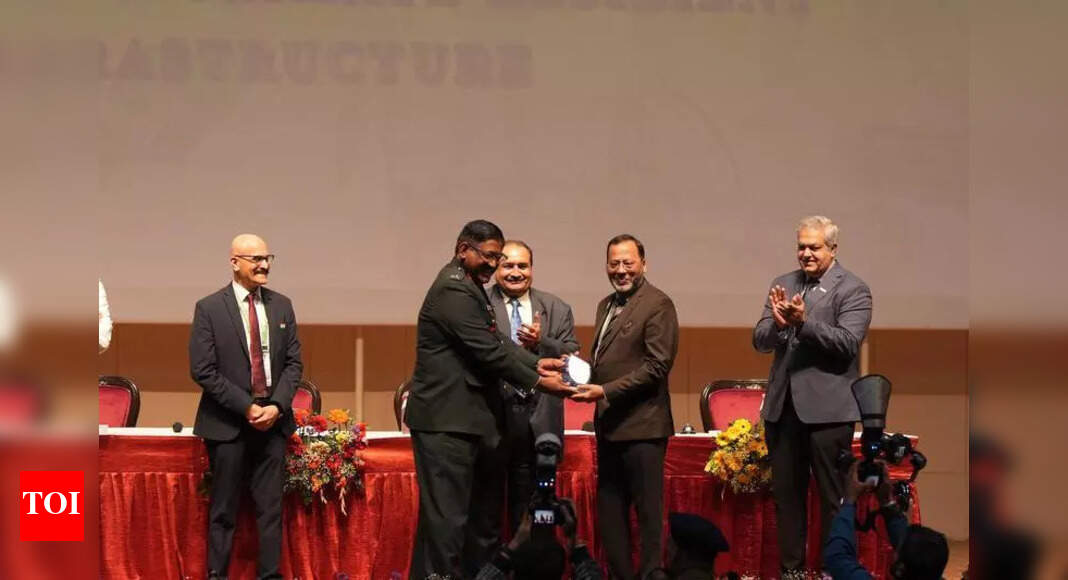 cdri_world's tweet card. Bhopal: The Indian Army and chief engineer-Bhopal zone, Military Engineer Services (MES), in collaboration with leading national and international exp.