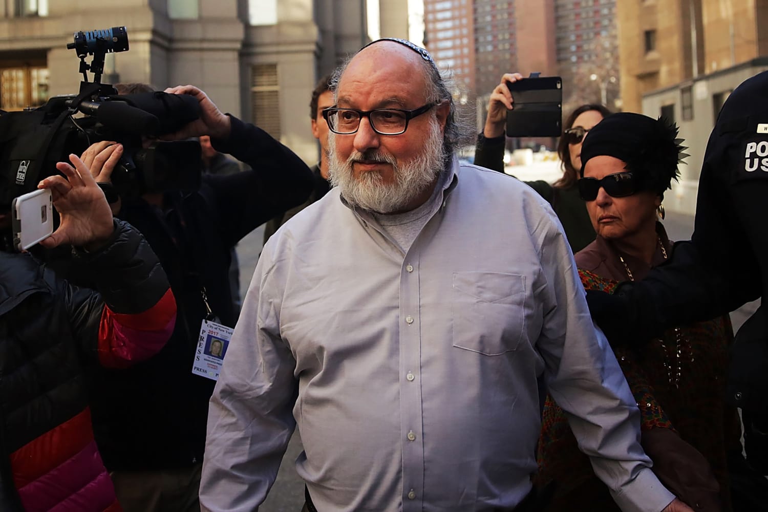 BuzzfeedSource's tweet card. Jonathan Pollard, an ex-U.S. intelligence analyst, spent 30 years in prison on espionage charges after being found to have passed documents to Israel.