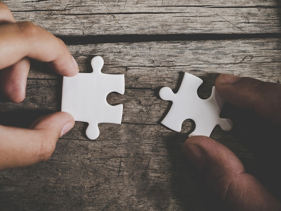 HRTechSeries's tweet card. Whether you're just starting out or looking to take your business to the next level, these tips will help you run successful business.