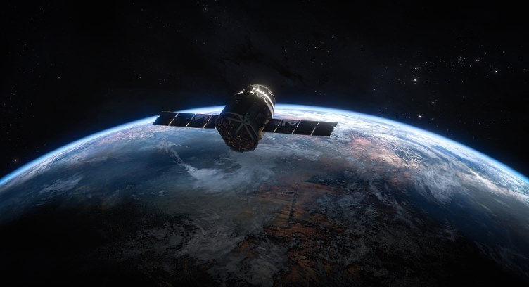 TaraNeal11's tweet card. Orange, Eutelsat Open Strategic LEO Gateway in Martinique to Enhance Regional Coverage